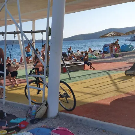 Amama * Brodarica (Sibenik-Knin)